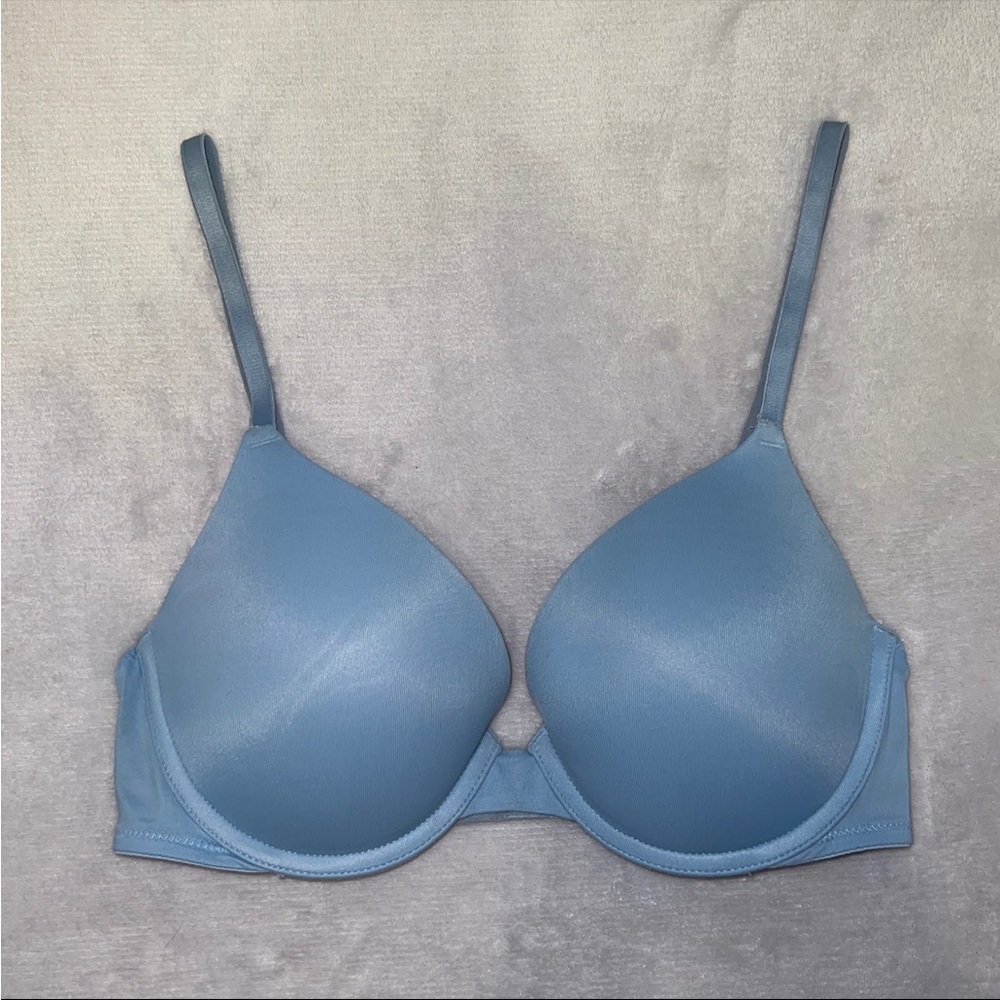 Victoria Secret PINK Wear Everywhere push-up bra 34C